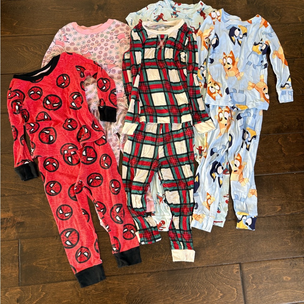 Kids Pajama Set Bundle Lot - Fun Prints- 5 (3T)